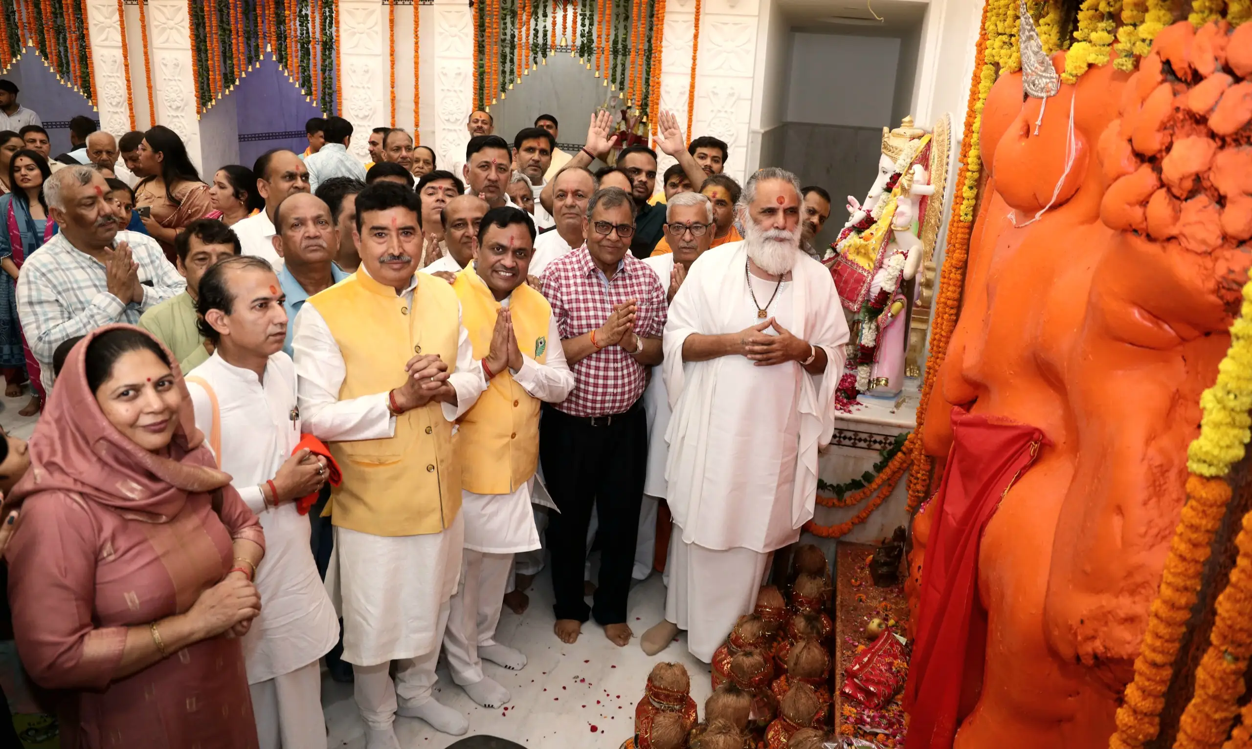 प्राचीन श्री गणेश मंदिर में गीता मनीषी ज्ञानानंद महाराज ने किया मूर्तियों का अनावरण, कहा- पानीपत धार्मिक नगरी है, यह मंदिर भी दिव्य रूप में पूजा जाएगा